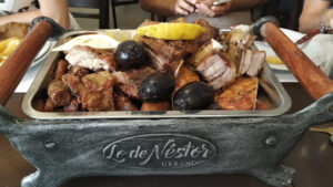 Lo de Nestor URBANO
